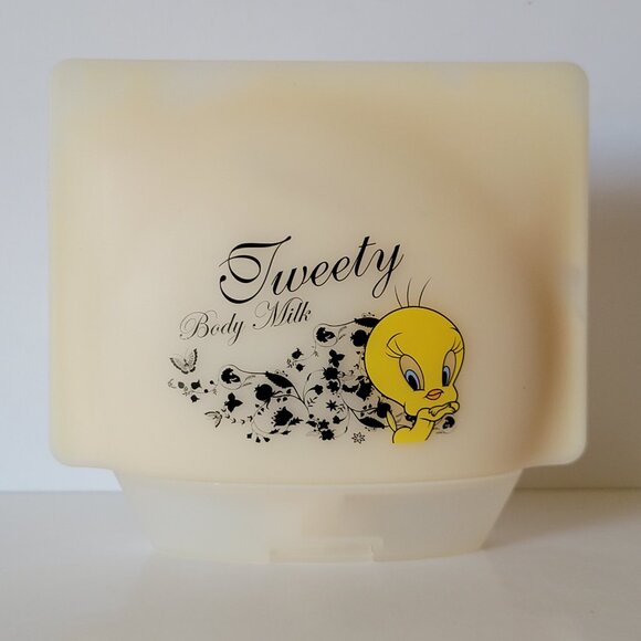 Vintage Aquolina "Tweety" Shower Gel 250ml & Body Lotion 150ml - Picture 3 of 4